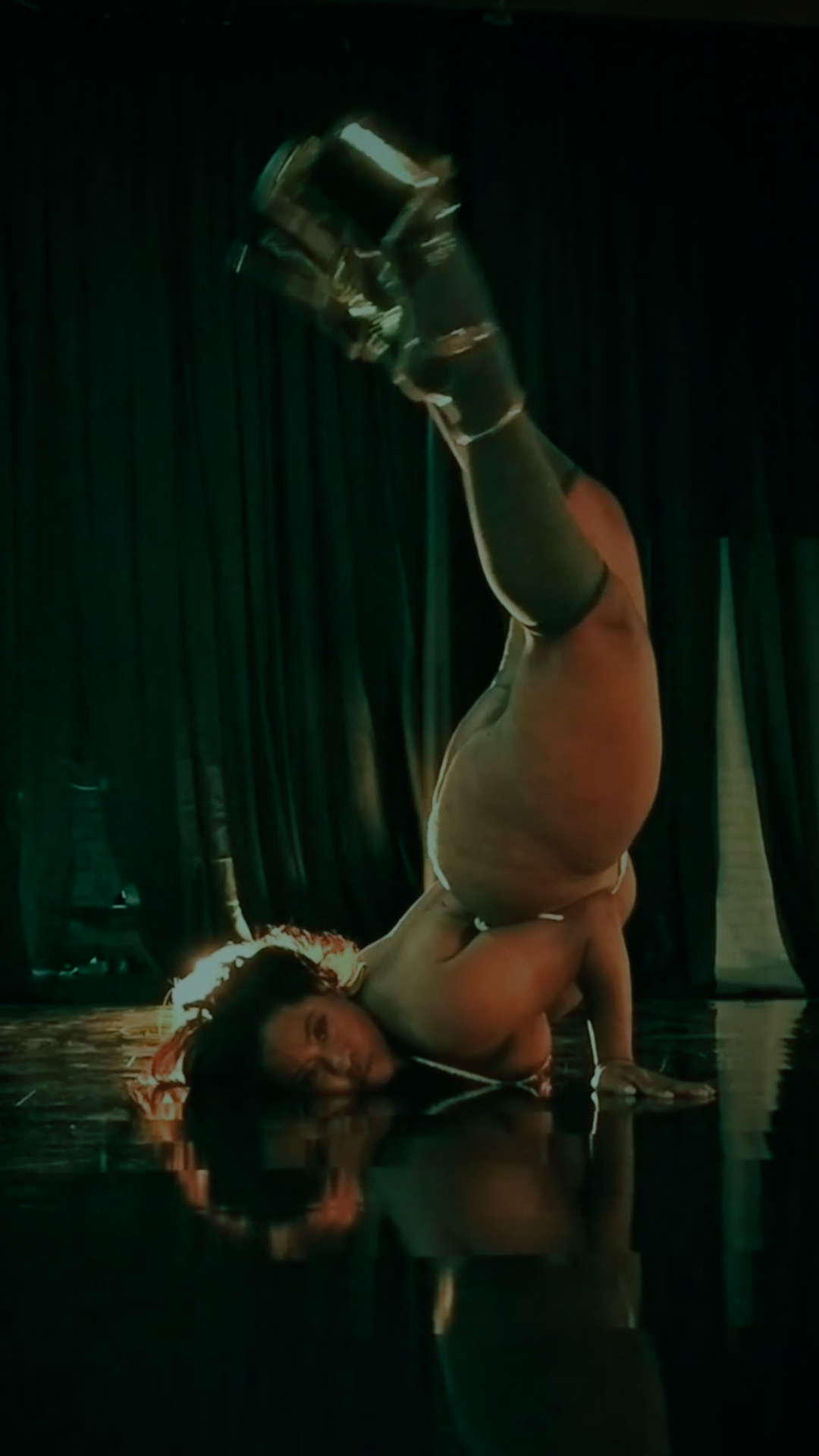 Floor Tricks/Poses "BodyBasing" (virtual)